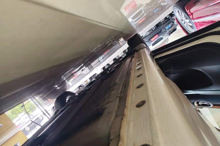 Used Nissan Sylphy 2019 1.6XV CVT Smart Connect Luxury Edition China VI Standard Left Side Sill