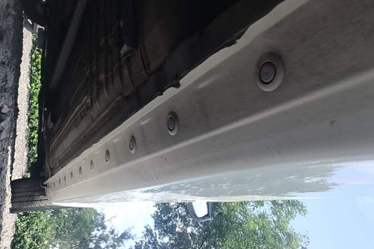 Used Nissan Sylphy 2019 Classic 1.6XE CVT Comfort Edition Left Side Sill