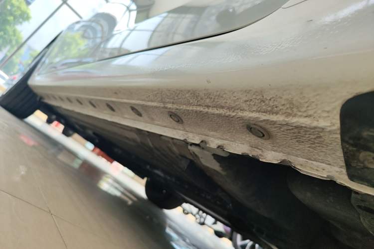 Used Nissan Sylphy 2019 Classic 1.6XE CVT Comfort Edition Left Side Sill