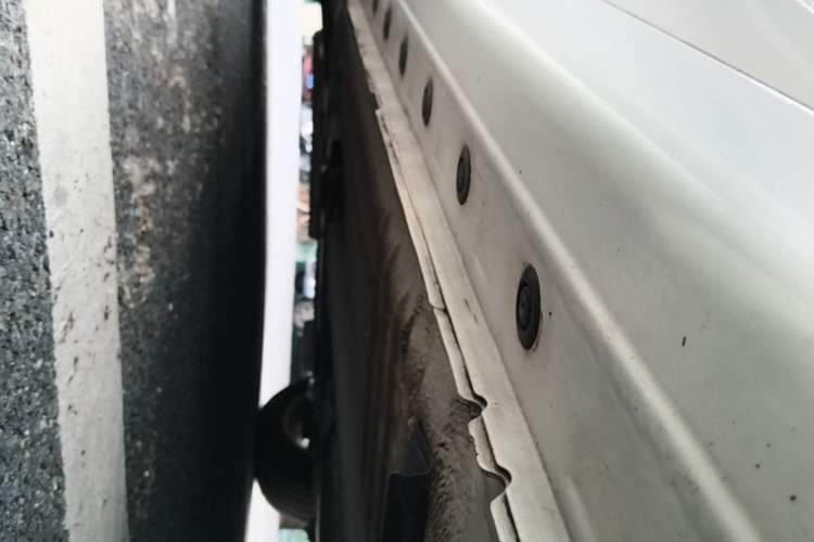 Used Nissan Sylphy 2019 1.6XV CVT Smart Connect Luxury Edition China VI Standard Left Side Sill