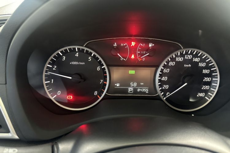 Used Nissan Sylphy 2019 Classic 1.6XL CVT Luxury Edition Odometer Close Up