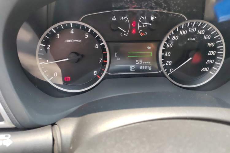Used Nissan Sylphy 2019 Classic 1.6XL CVT Luxury Edition Odometer Close Up