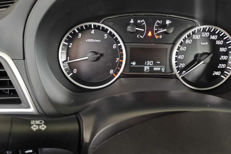 Used Nissan Sylphy 2019 Classic 1.6XL CVT Luxury Edition Odometer Close Up