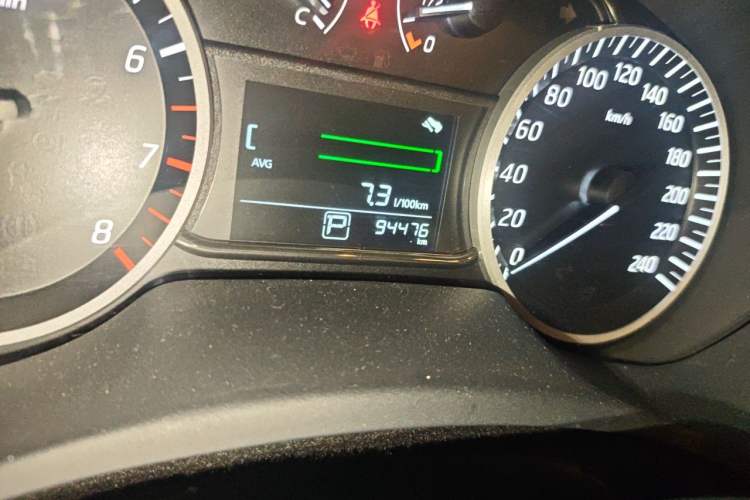Used Nissan Sylphy 2019 Classic 1.6XE CVT Comfort Edition Odometer Close Up