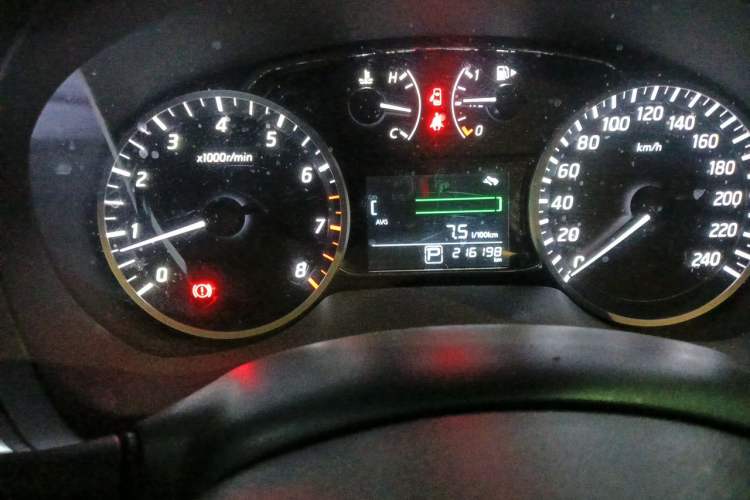 Used Nissan Sylphy 2019 1.6XV CVT Smart Connect Luxury Edition China VI Standard Odometer Close Up