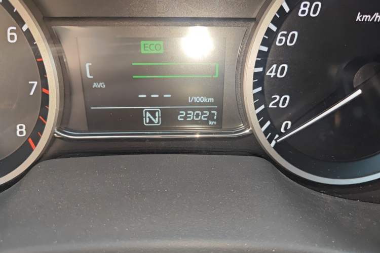 Used Nissan Sylphy 2019 Classic 1.6XL CVT Luxury Edition Odometer Close Up