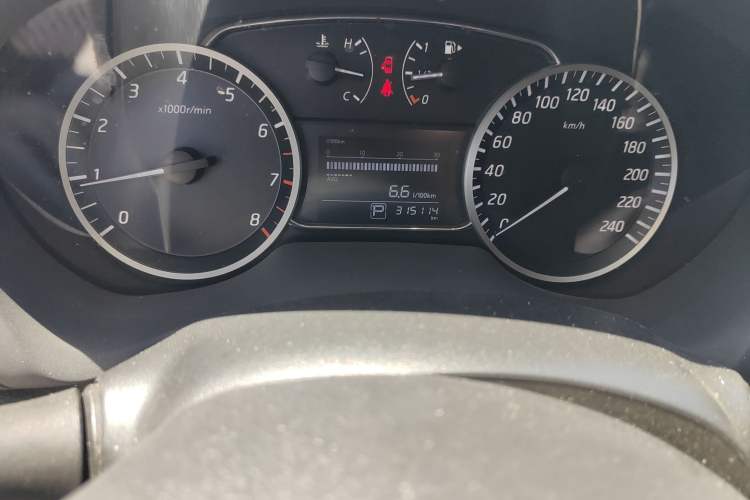 Used Nissan Sylphy 2019 Classic 1.6XE CVT Comfort Edition Odometer Close Up