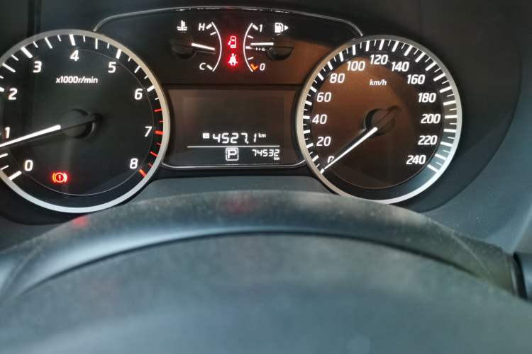 Used Nissan Sylphy 2019 Classic 1.6XL CVT Luxury Edition Odometer Close Up