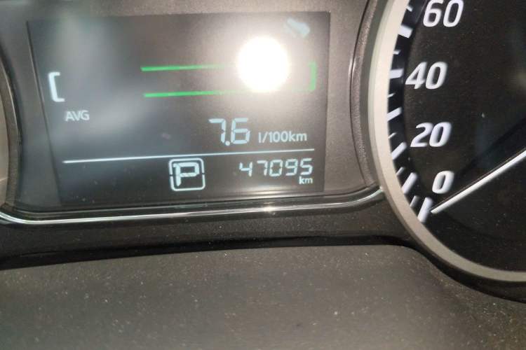 Used Nissan Sylphy 2019 Classic 1.6XL CVT Luxury Edition Odometer Close Up