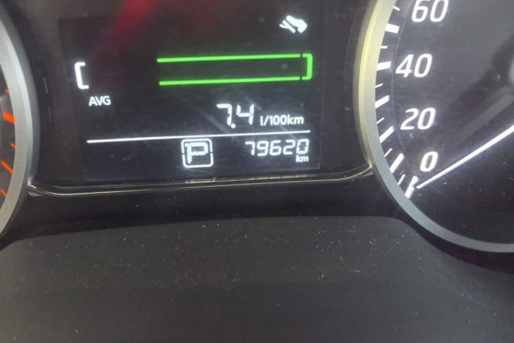 Used Nissan Sylphy 2019 Classic 1.6XE+ CVT Smart Connect Luxury Edition Odometer Close Up