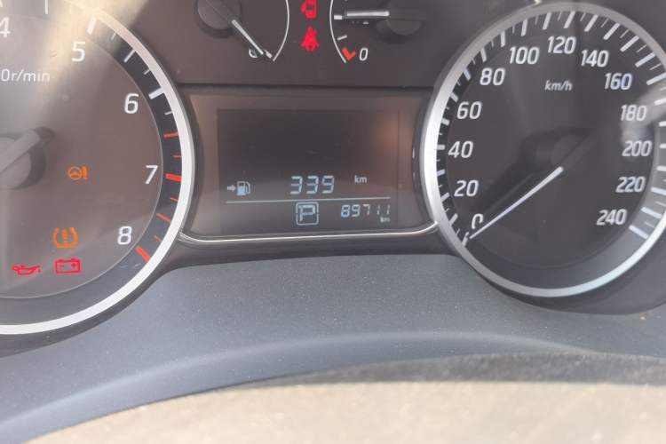 Used Nissan Sylphy 2019 Classic 1.6XE CVT Comfort Edition Odometer Close Up