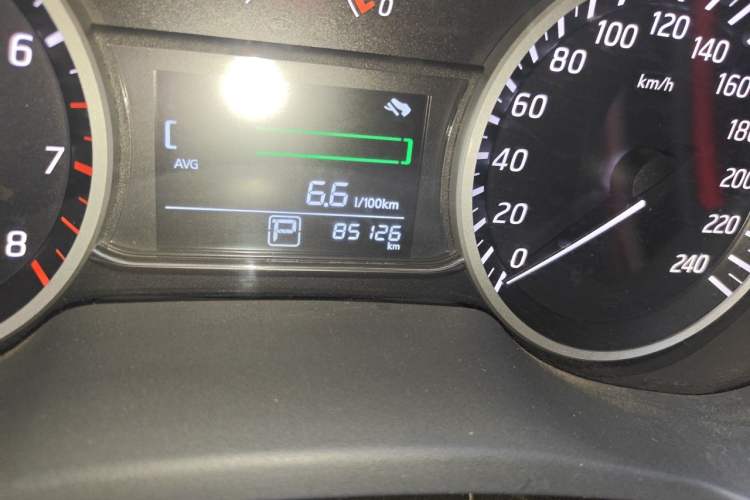 Used Nissan Sylphy 2019 Classic 1.6XL CVT Luxury Edition Odometer Close Up