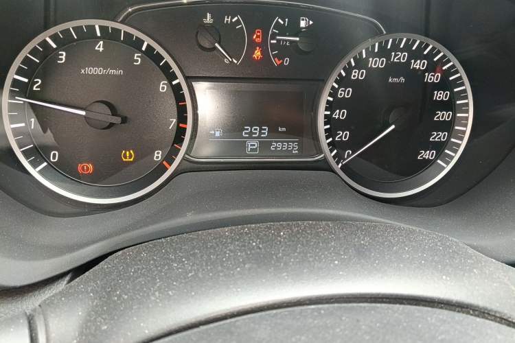 Used Nissan Sylphy 2019 Classic 1.6XL CVT Luxury Edition Odometer Close Up