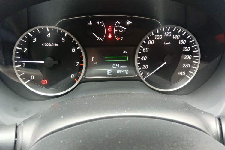 Used Nissan Sylphy 2019 Classic 1.6XE CVT Comfort Edition Odometer Close Up
