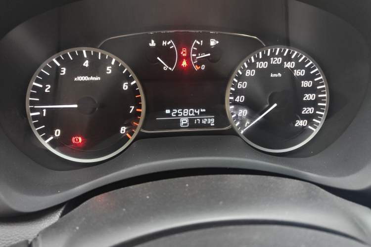 Used Nissan Sylphy 2019 Classic 1.6XE CVT Comfort Edition Odometer Close Up