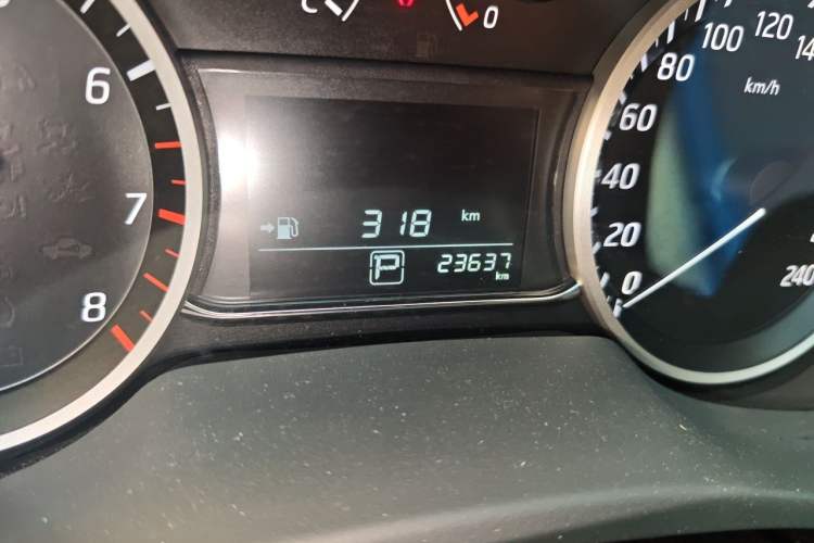 Used Nissan Sylphy 2019 Classic 1.6XL CVT Luxury Edition Odometer Close Up