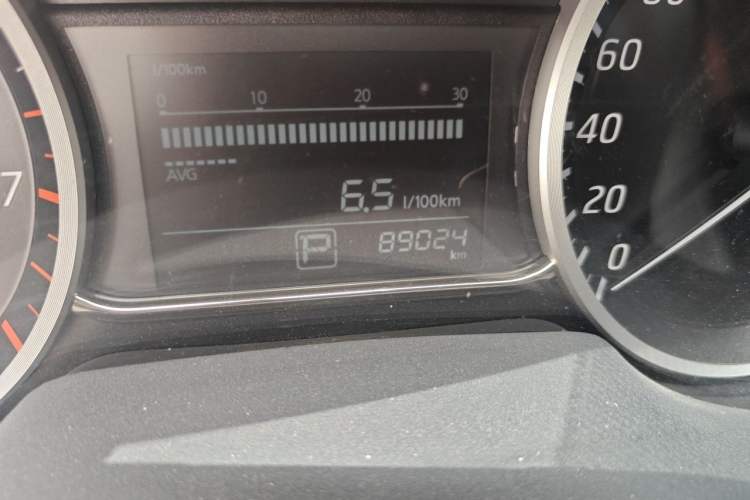 Used Nissan Sylphy 2019 Classic 1.6XE CVT Comfort Edition Odometer Close Up