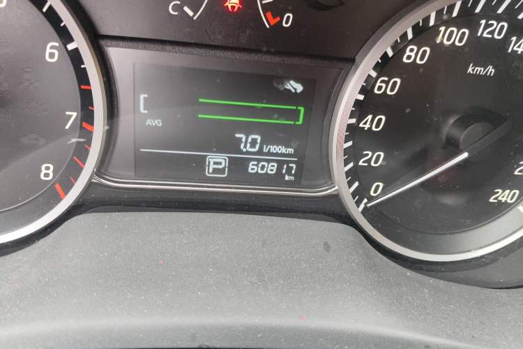Used Nissan Sylphy 2019 Classic 1.6XE CVT Comfort Edition Odometer Close Up
