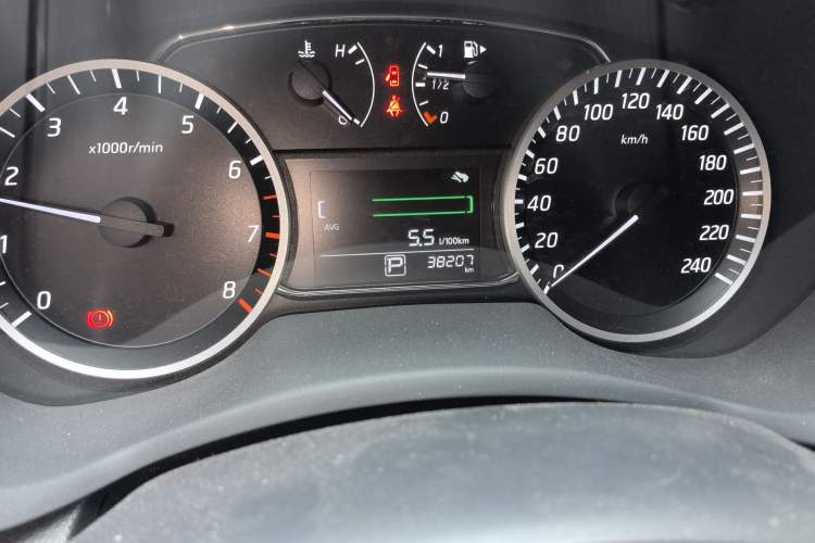 Used Nissan Sylphy 2019 Classic 1.6XL CVT Luxury Edition Odometer Close Up