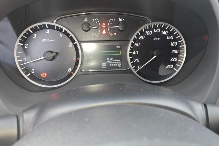 Used Nissan Sylphy 2019 Classic 1.6XL CVT Luxury Edition Odometer Close Up