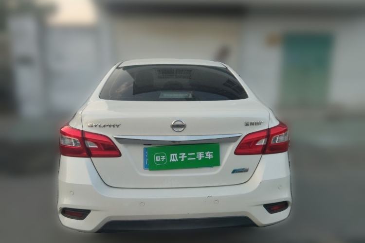 Used Nissan Sylphy 2019 1.6XV CVT Smart Connect Luxury Edition China VI Standard Rear