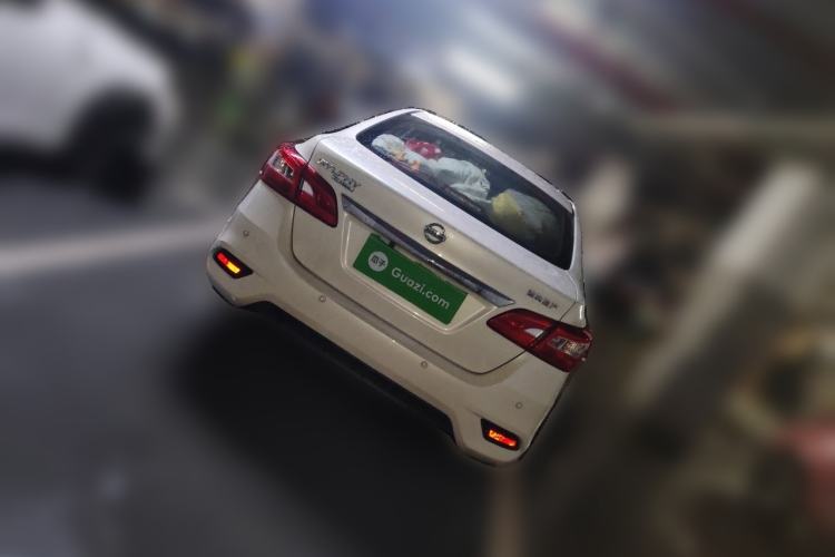 Used Nissan Sylphy 2019 1.6XE CVT Comfort Edition China VI Standard Rear