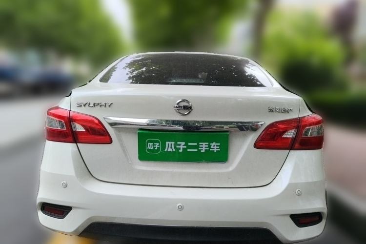 Used Nissan Sylphy 2019 1.6XV CVT Smart Connect Luxury Edition China VI Standard Rear