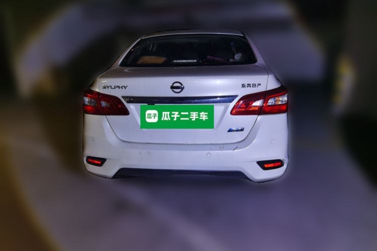 Used Nissan Sylphy 2019 1.6XV CVT Smart Connect Luxury Edition China VI Standard Rear