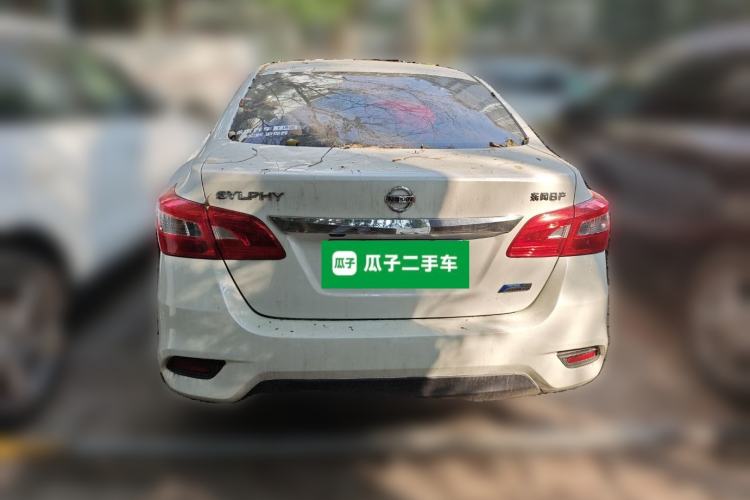 Used Nissan Sylphy 2019 1.6XV CVT Smart Connect Luxury Edition China VI Standard Rear