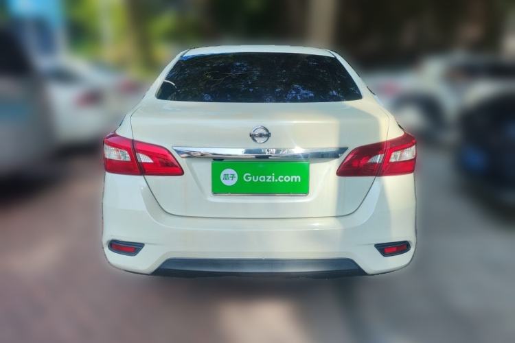 Used Nissan Sylphy 2019 1.6XV CVT Smart Connect Luxury Edition China VI Standard Rear