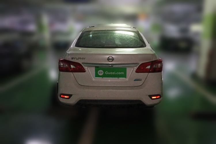 Used Nissan Sylphy 2019 1.6XV CVT Smart Connect Luxury Edition China VI Standard Rear
