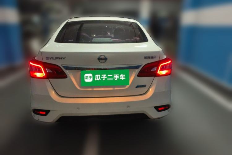 Used Nissan Sylphy 2019 1.6XV CVT Smart Connect Luxury Edition China VI Standard Rear