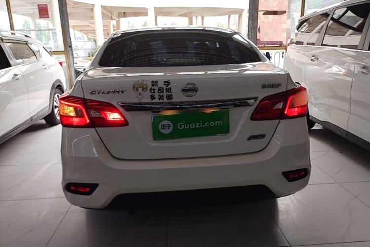 Used Nissan Sylphy 2019 1.6XV CVT Smart Connect Luxury Edition China VI Standard Rear