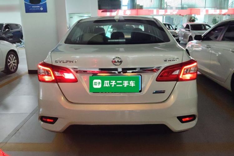 Used Nissan Sylphy 2019 1.6XV CVT Smart Connect Luxury Edition China VI Standard Rear
