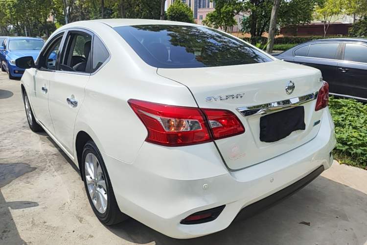 Used Nissan Sylphy 2019 Classic 1.6XL CVT Luxury Edition Rear Left 45 Deg