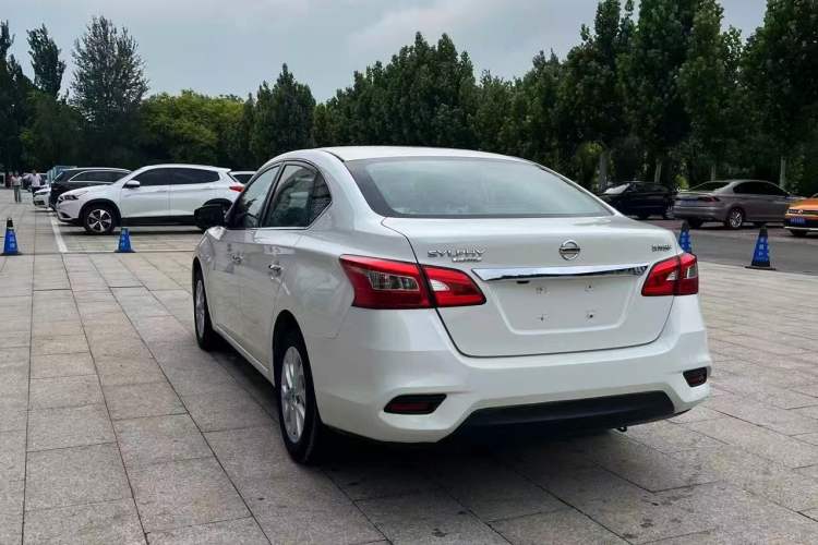 Used Nissan Sylphy 2019 Classic 1.6XL CVT Luxury Edition Rear Left 45 Deg