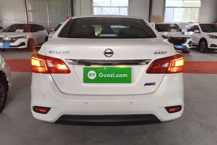 Used Nissan Sylphy 2019 1.6XV CVT Smart Connect Luxury Edition China VI Standard Rear