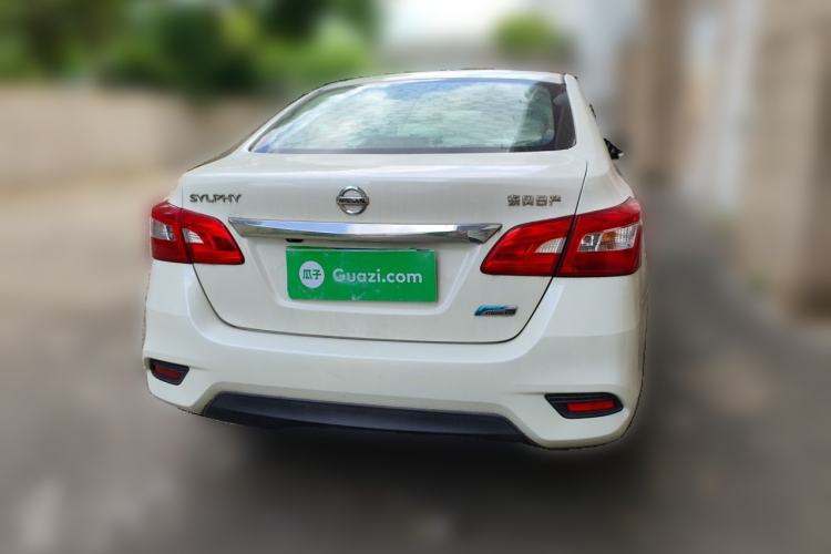 Used Nissan Sylphy 2019 1.6XV CVT Smart Connect Luxury Edition China VI Standard Rear