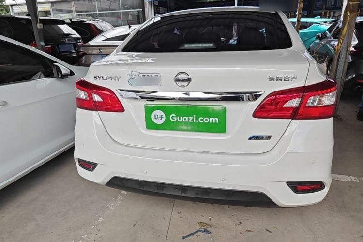 Used Nissan Sylphy 2019 1.6XV CVT Smart Connect Luxury Edition China VI Standard Rear
