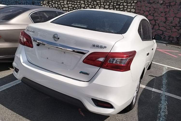 Used Nissan Sylphy 2019 1.6XV CVT Smart Connect Luxury Edition China VI Standard Rear Right 45 Deg