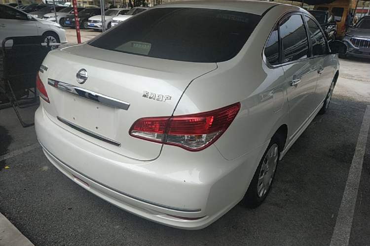 Used Nissan Sylphy 2019 Classic 1.6XE+ Manual SmartConnect Leading Edition Rear Right 45 Deg