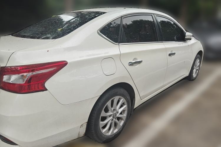 Used Nissan Sylphy 2019 Classic 1.6XL CVT Luxury Edition Rear Right 45 Deg