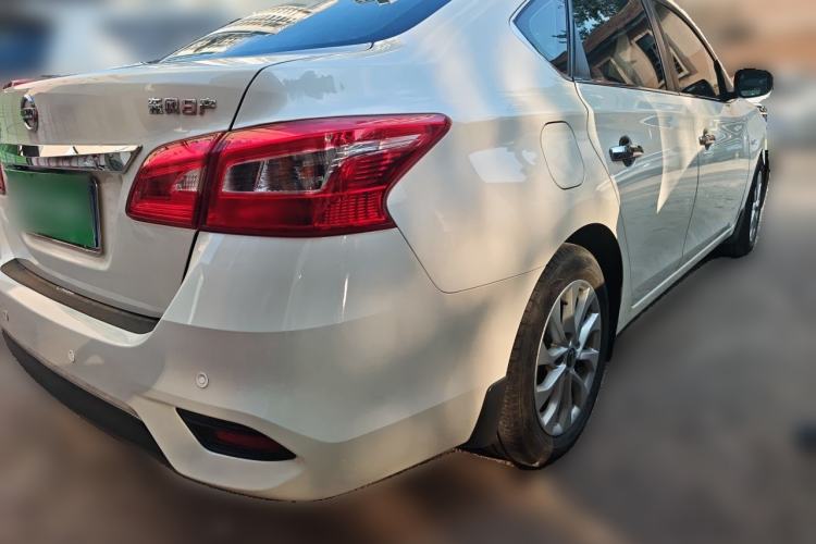 Used Nissan Sylphy 2019 Classic 1.6XL CVT Luxury Edition Rear Right 45 Deg
