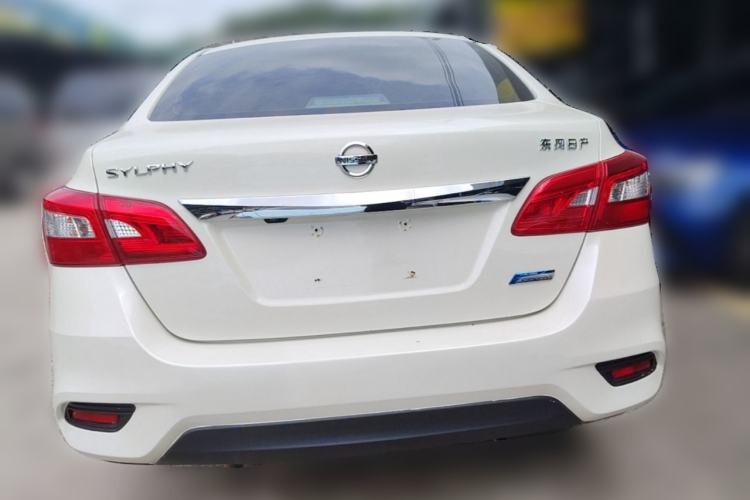Used Nissan Sylphy 2019 1.6XV CVT Smart Connect Luxury Edition China VI Standard Rear