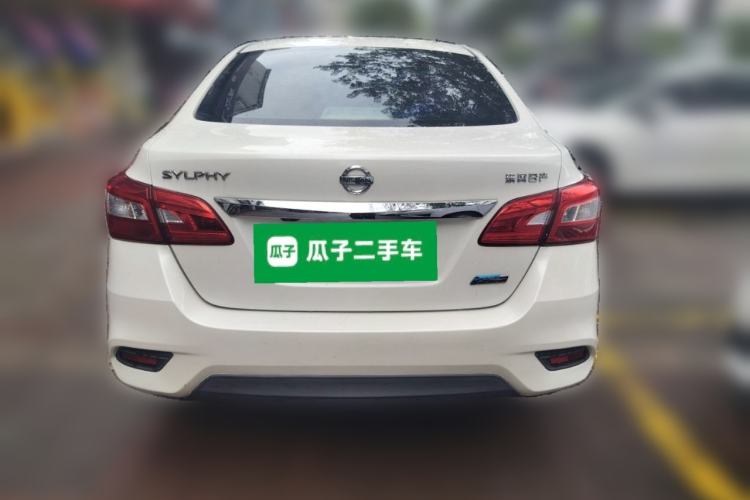 Used Nissan Sylphy 2019 1.6XV CVT Smart Connect Luxury Edition China VI Standard Rear
