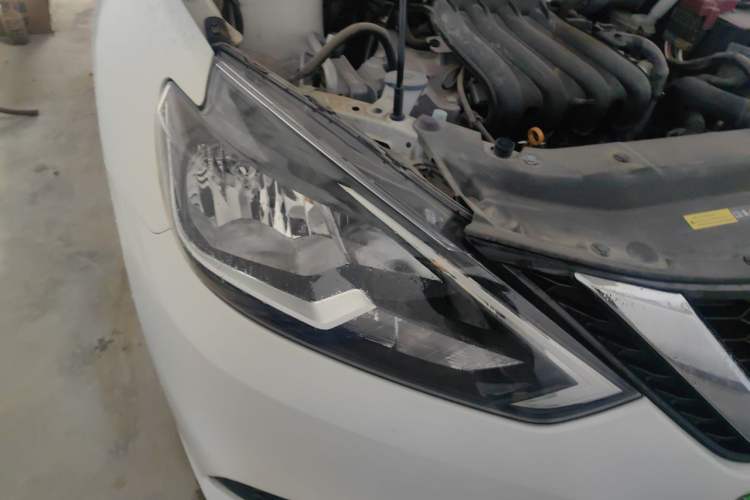 Used Nissan Sylphy 2019 Classic 1.6XL CVT Luxury Edition Right Front Headlight
