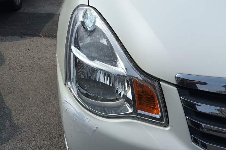 Used Nissan Sylphy 2019 Classic 1.6XE+ CVT SmartConnect Leading Edition Right Front Headlight