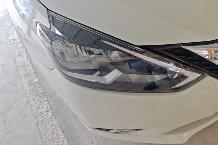 Used Nissan Sylphy 2019 Classic 1.6XL CVT Luxury Edition Right Front Headlight