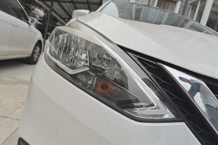 Used Nissan Sylphy 2019 Classic 1.6XL CVT Luxury Edition Right Front Headlight