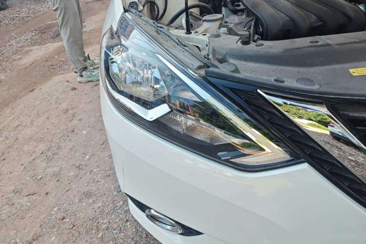 Used Nissan Sylphy 2019 Classic 1.6XL CVT Luxury Edition Right Front Headlight